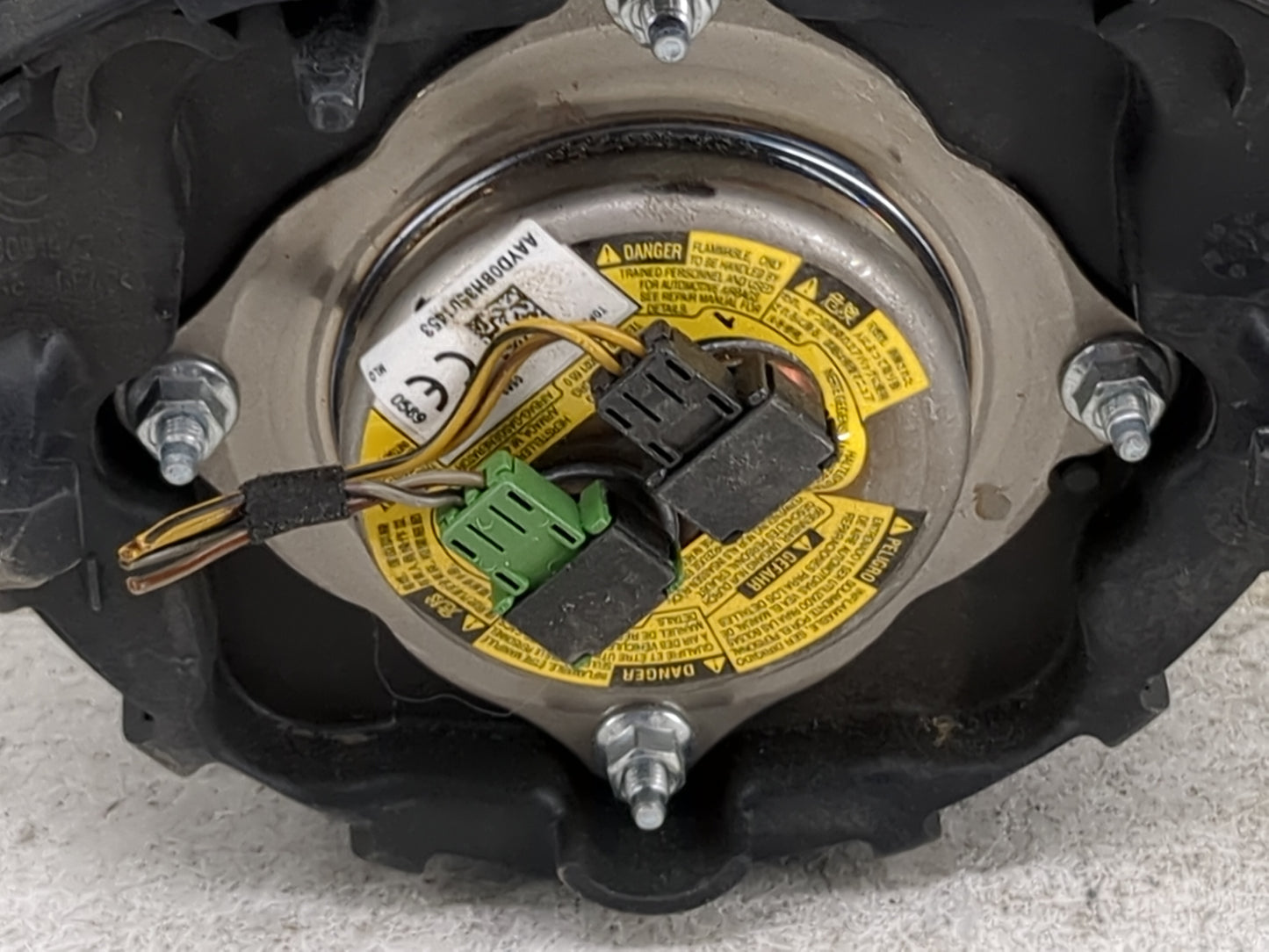 2007-2012 Bmw 328i Air Bag Driver Left Steering Wheel Mounted Black - Oemusedautoparts1.com