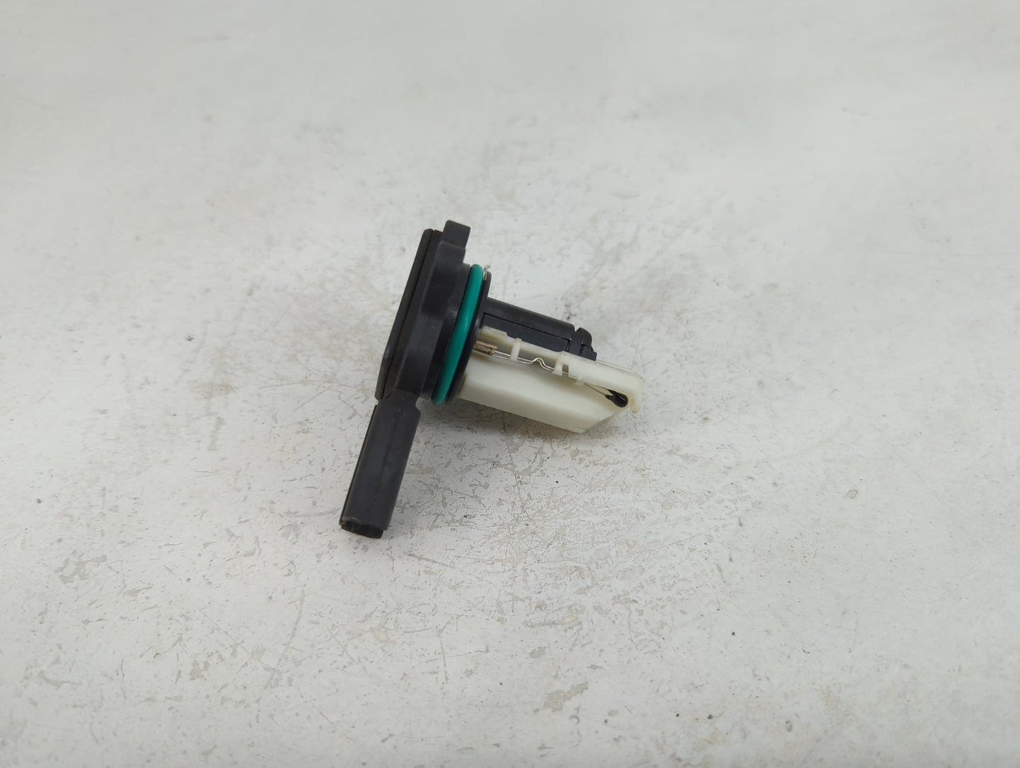 2007-2013 Bmw 328i Mass Air Flow Meter Maf 1464724 - Oemusedautoparts1.com