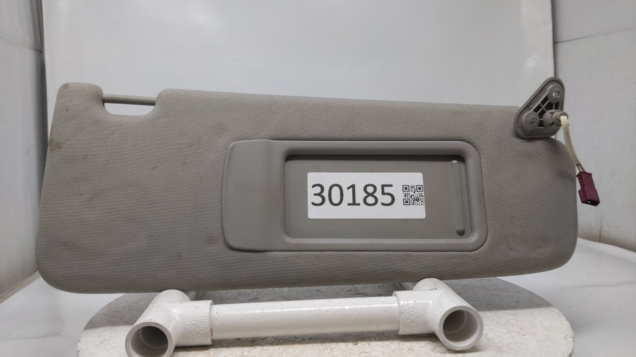 2007 Bmw 328i Sun Visor Shade Replacement Passenger Right Mirror Fits OEM Used Auto Parts - Oemusedautoparts1.com