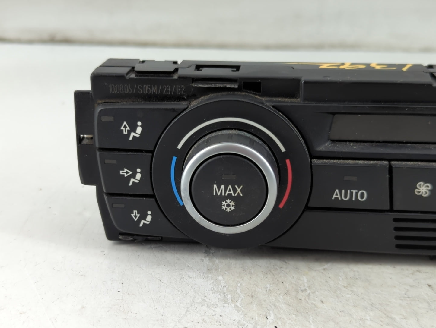 2007 Bmw 328xi Climate Control Module Temperature AC/Heater Replacement P/N:6411 9128214-01 Fits Fits 2008 2009 OEM Used Aut