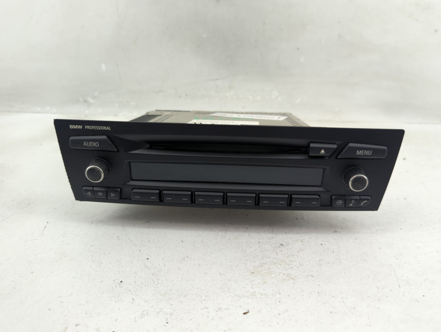 2007 Bmw 328i Radio AM FM Cd Player Receiver Replacement P/N:9 144 773 Fits OEM Used Auto Parts - Oemusedautoparts1.com