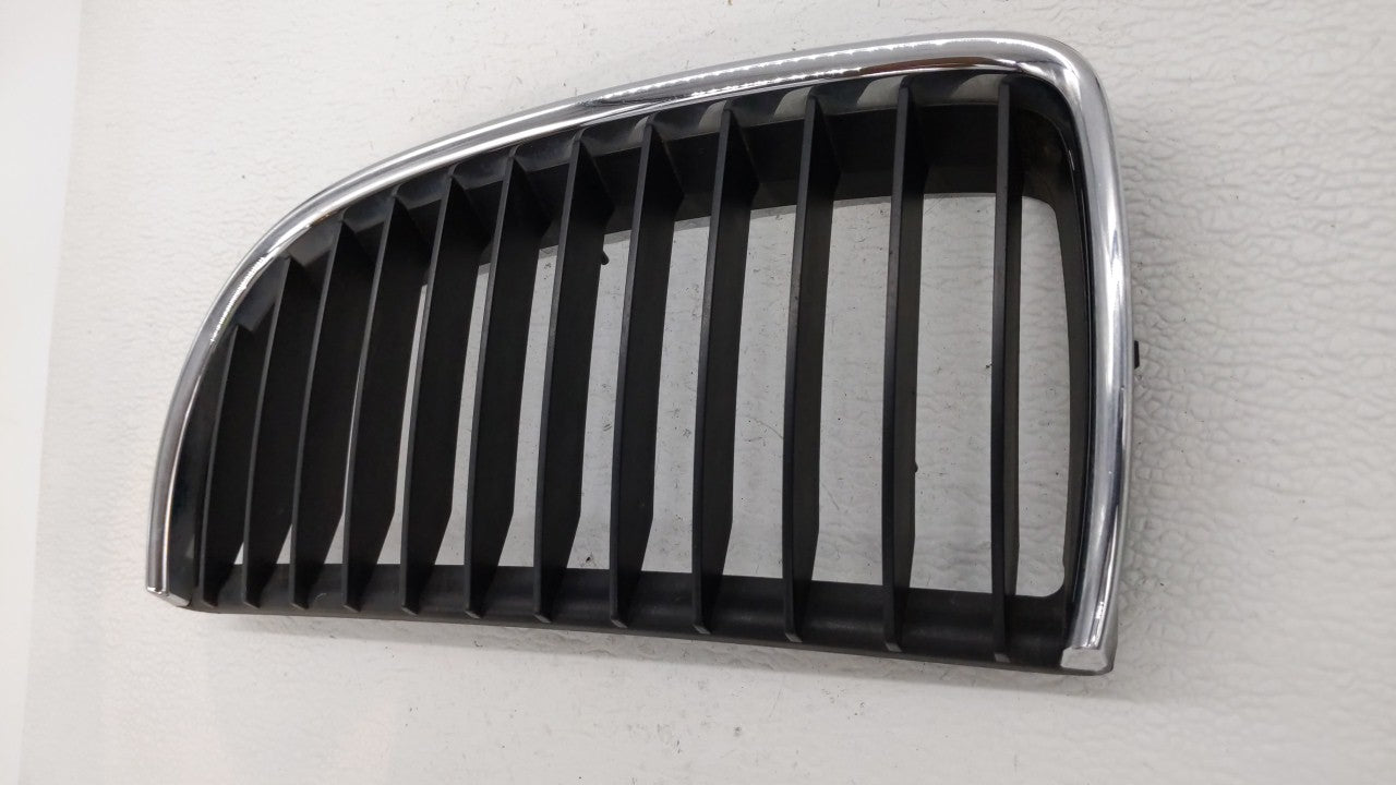 2007-2008 Bmw 328i Front Grille Bumper Not Included - Oemusedautoparts1.com