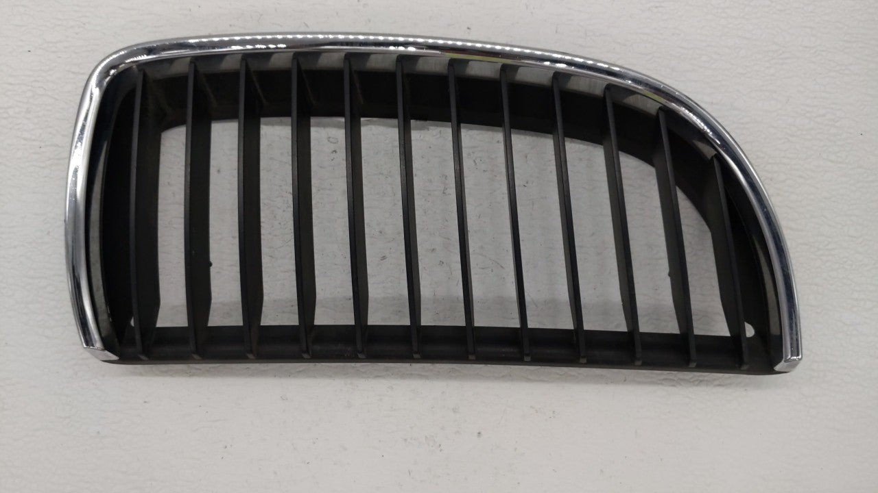 2007-2008 Bmw 328i Front Grille Bumper Not Included - Oemusedautoparts1.com