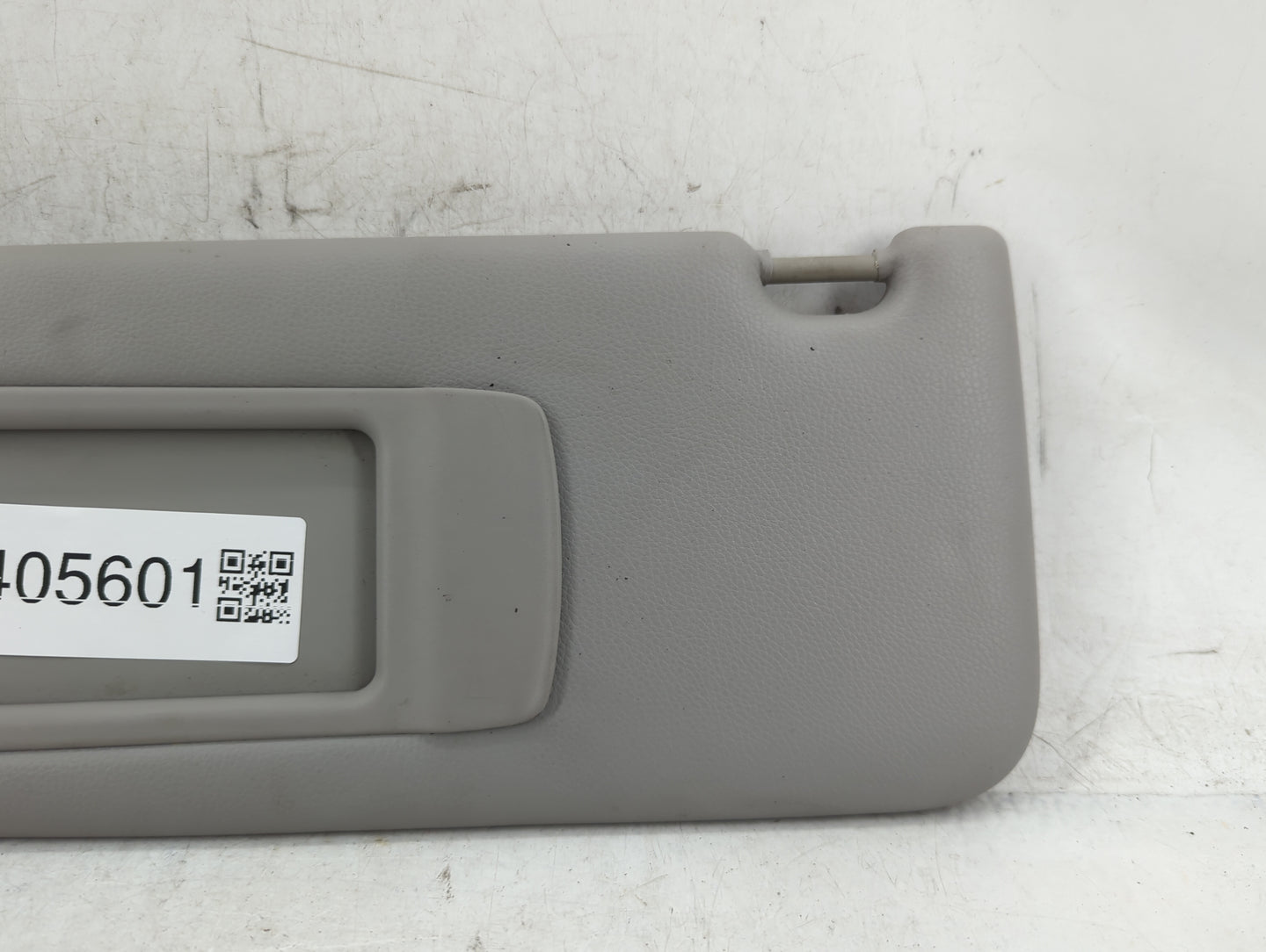 2007-2011 Bmw 328i Sun Visor Shade Replacement Driver Left Mirror Fits OEM Used Auto Parts - Oemusedautoparts1.com