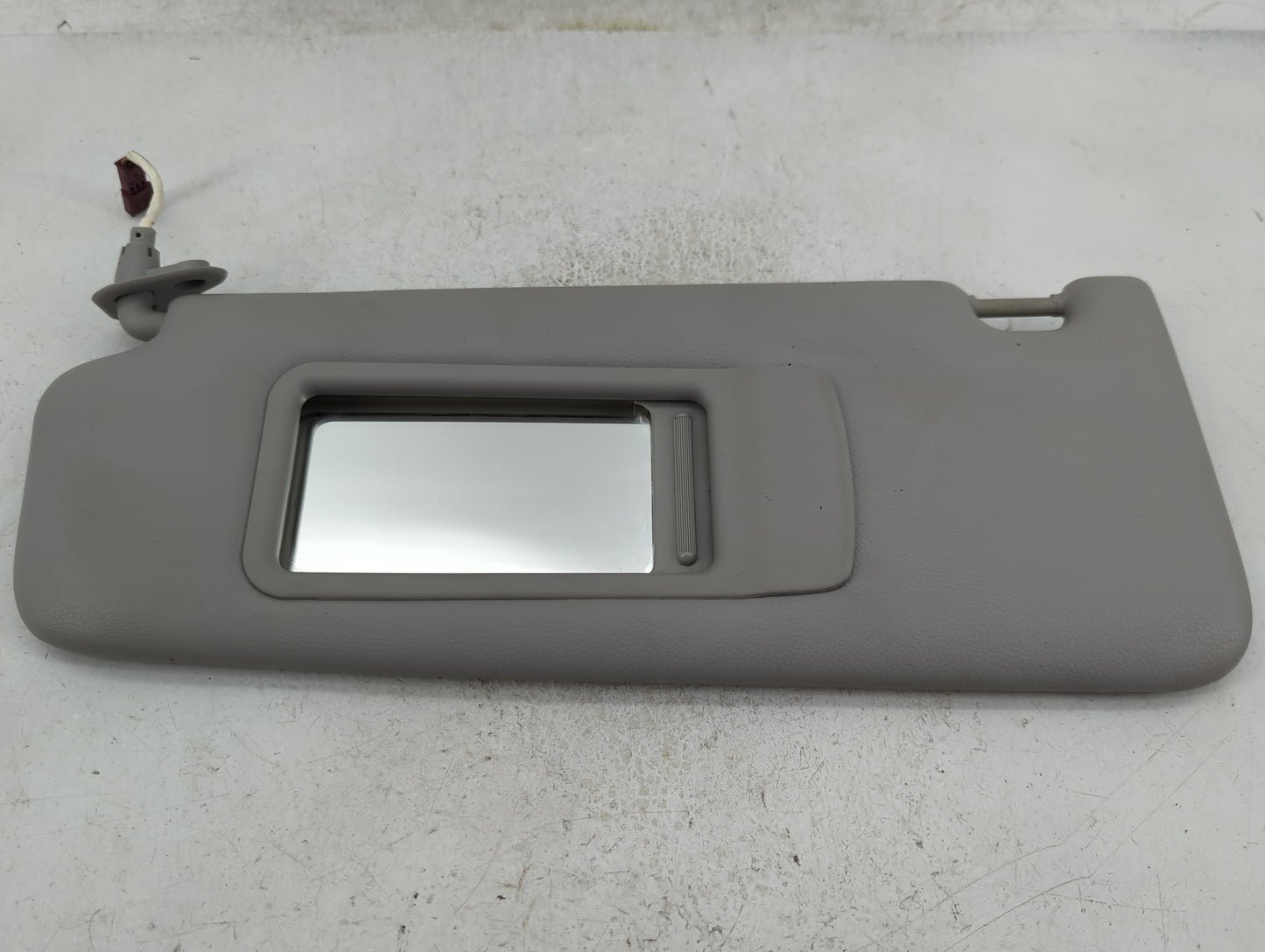 2007-2011 Bmw 328i Sun Visor Shade Replacement Driver Left Mirror Fits OEM Used Auto Parts - Oemusedautoparts1.com