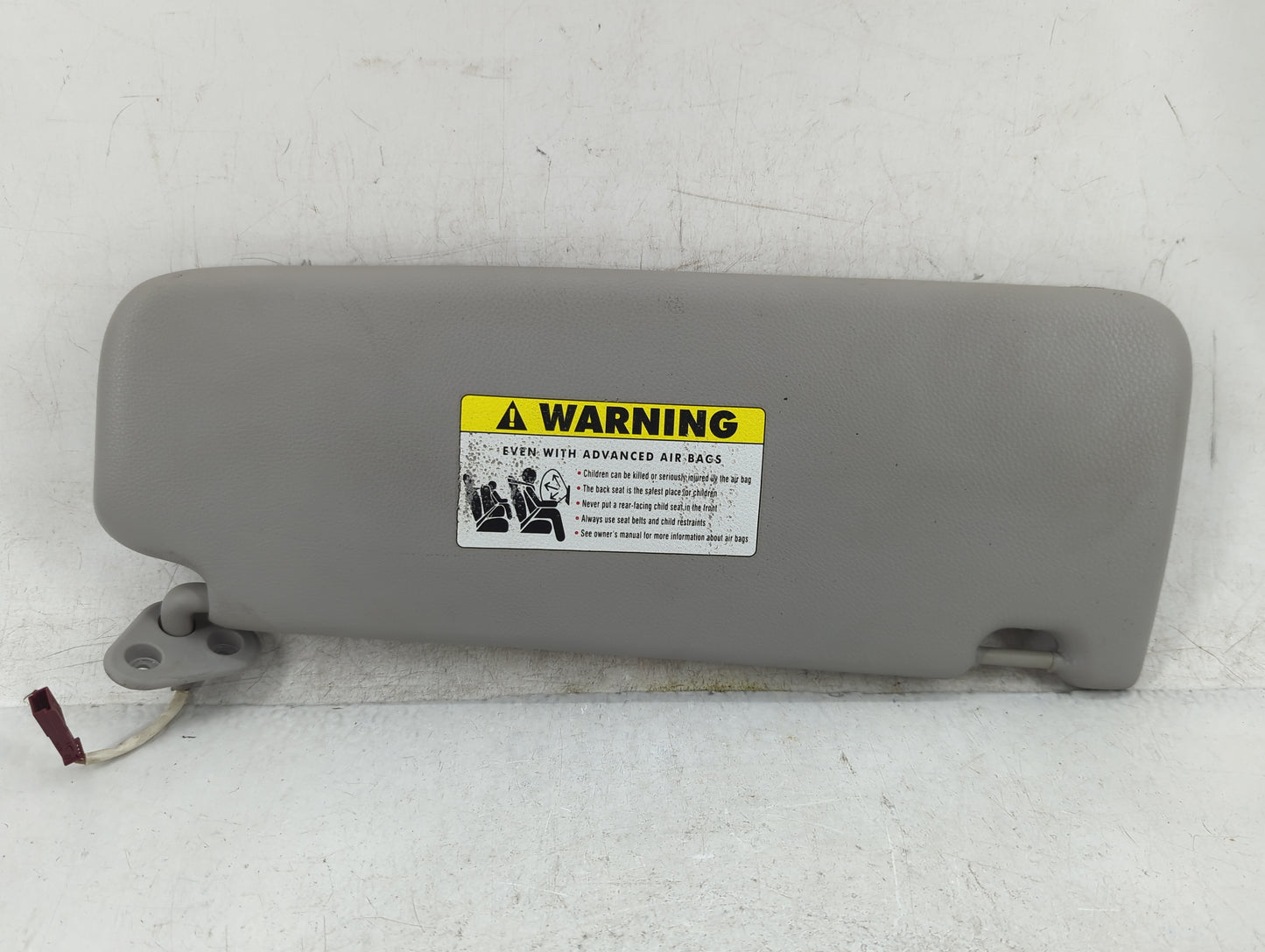 2007-2011 Bmw 328i Sun Visor Shade Replacement Driver Left Mirror Fits OEM Used Auto Parts - Oemusedautoparts1.com