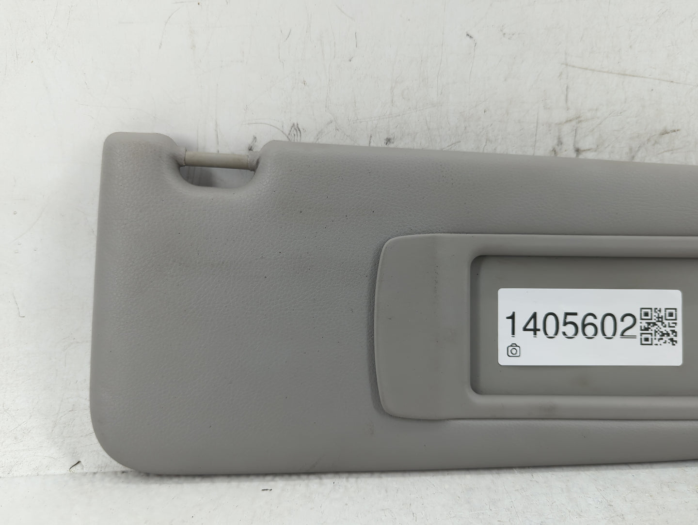 2007-2011 Bmw 328i Sun Visor Shade Replacement Passenger Right Mirror Fits OEM Used Auto Parts - Oemusedautoparts1.com