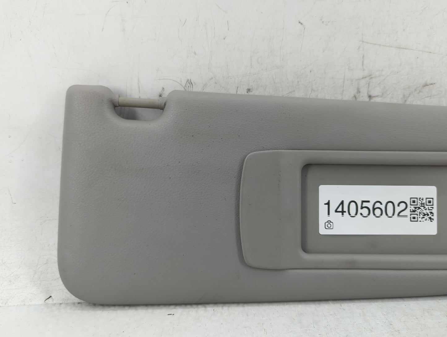 2007-2011 Bmw 328i Sun Visor Shade Replacement Passenger Right Mirror Fits OEM Used Auto Parts - Oemusedautoparts1.com