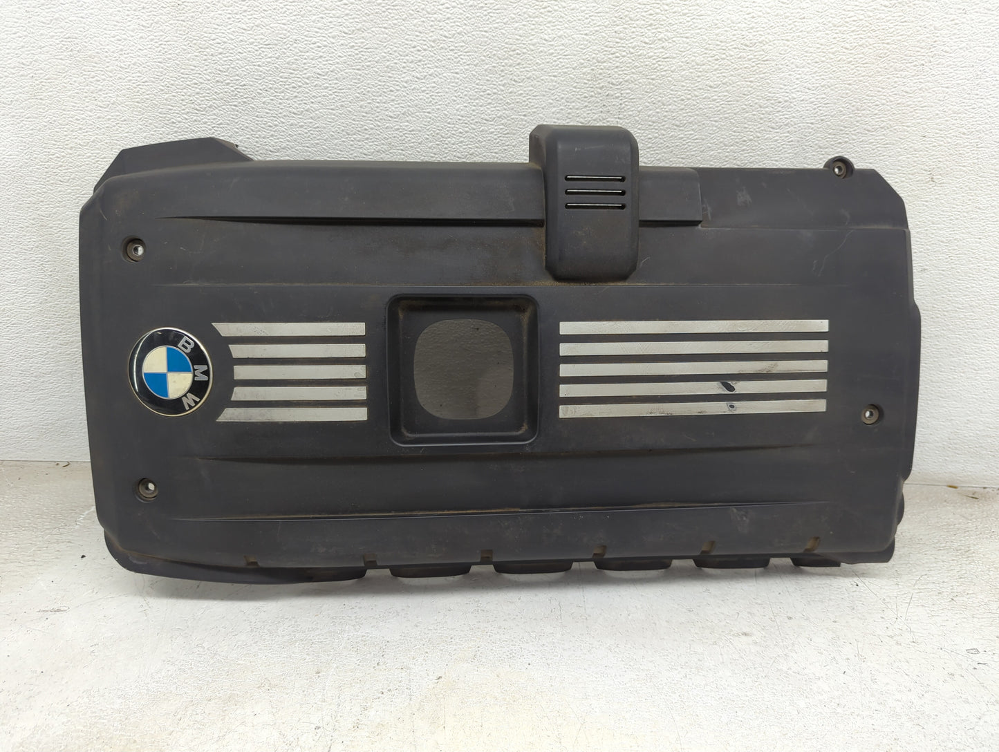 2007 Bmw 328i Engine Cover - Oemusedautoparts1.com