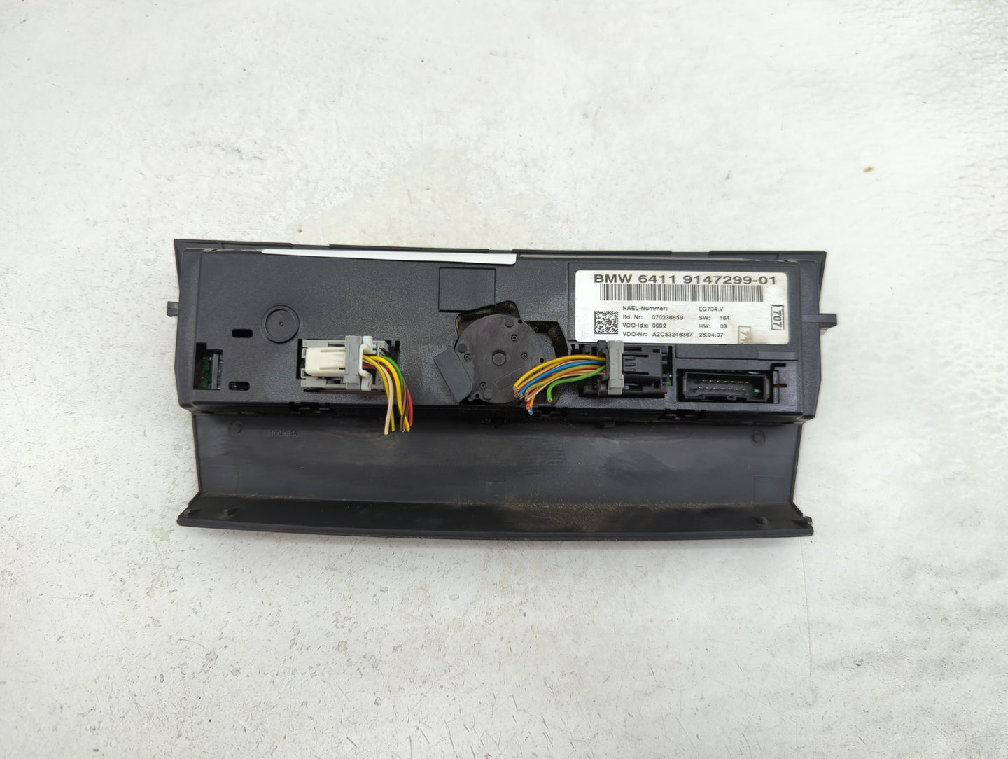 2007-2009 Bmw 328i Climate Control Module Temperature AC/Heater Replacement P/N:9147299-01 Fits Fits 2007 2008 2009 OEM Used