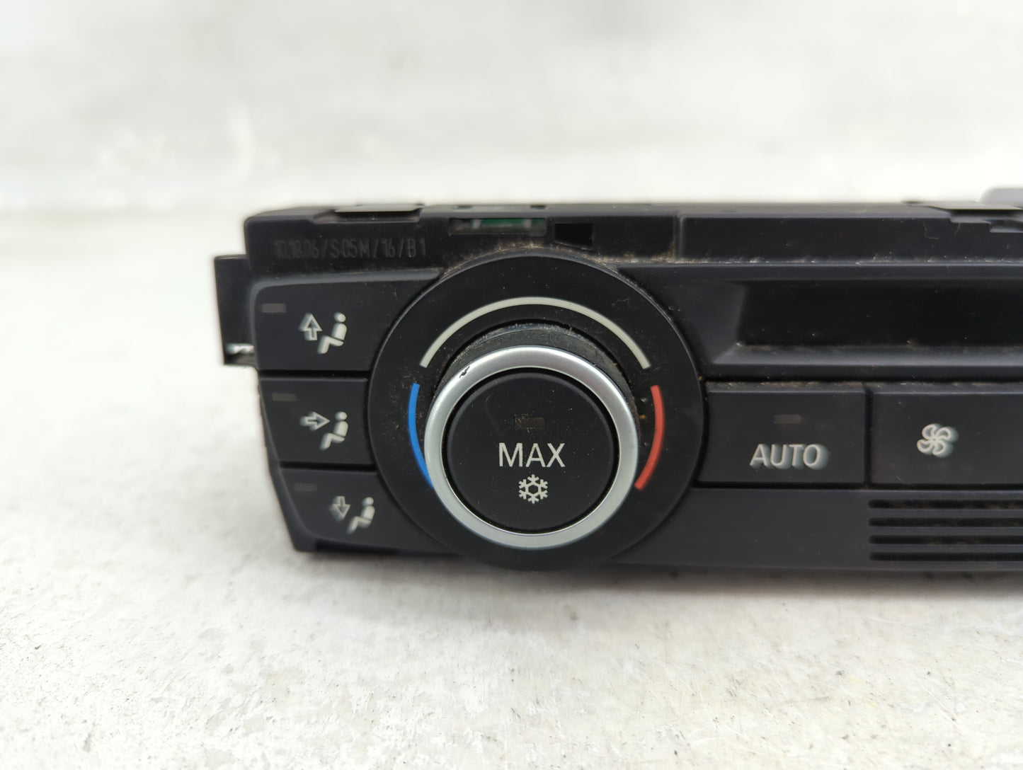 2007-2009 Bmw 328i Climate Control Module Temperature AC/Heater Replacement P/N:9128214-01 Fits Fits 2007 2008 2009 OEM Used