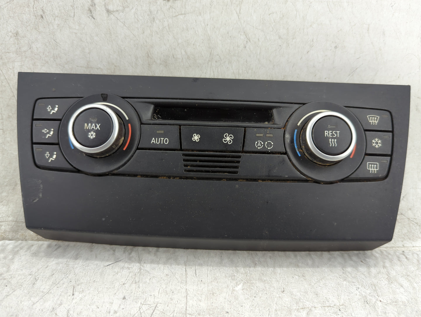 2007-2009 Bmw 328i Climate Control Module Temperature AC/Heater Replacement P/N:9128214-01 Fits Fits 2007 2008 2009 OEM Used
