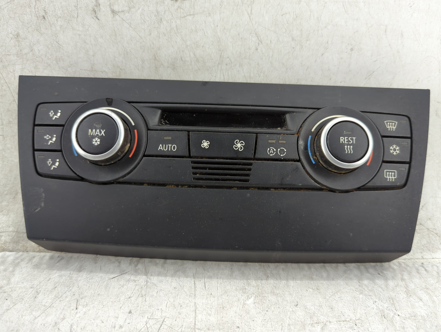 2007-2009 Bmw 328i Climate Control Module Temperature AC/Heater Replacement P/N:9128214-01 Fits Fits 2007 2008 2009 OEM Used