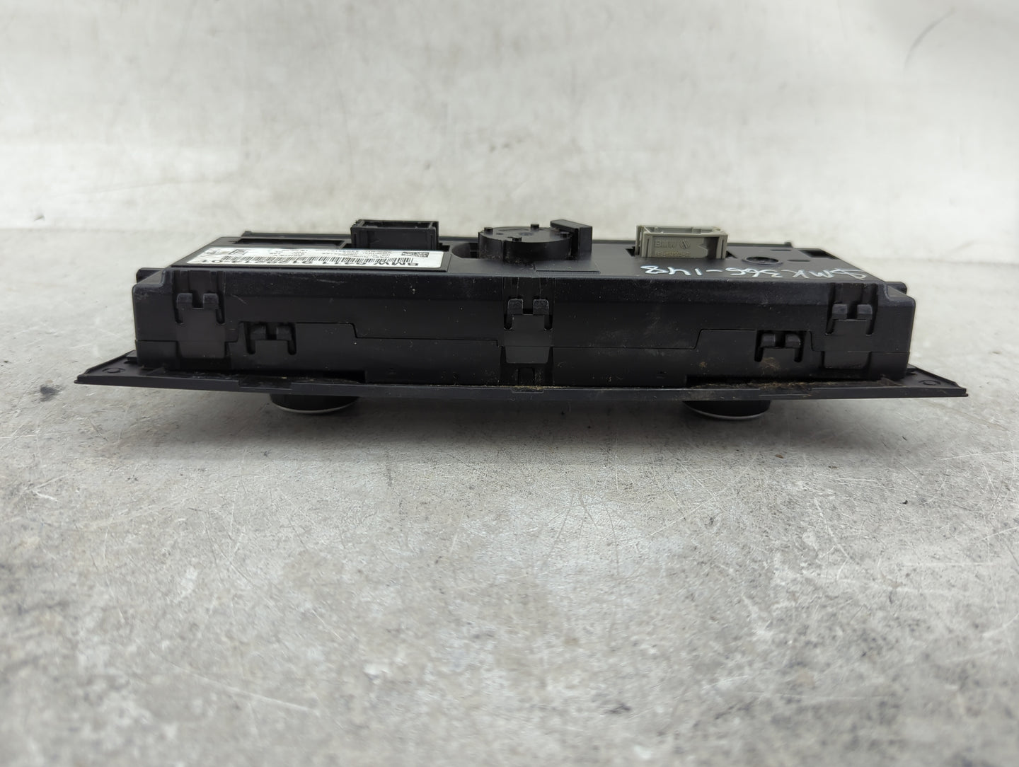 2007-2009 Bmw 328i Climate Control Module Temperature AC/Heater Replacement P/N:9128214-01 Fits Fits 2007 2008 2009 OEM Used