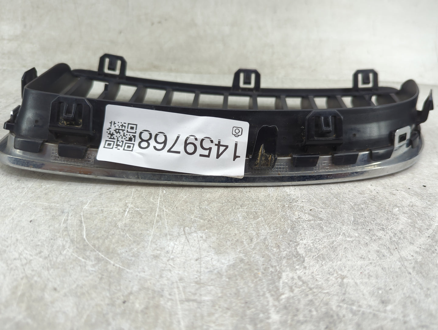 2007-2008 Bmw 328i Front Grille Bumper Not Included 1459768 - Oemusedautoparts1.com