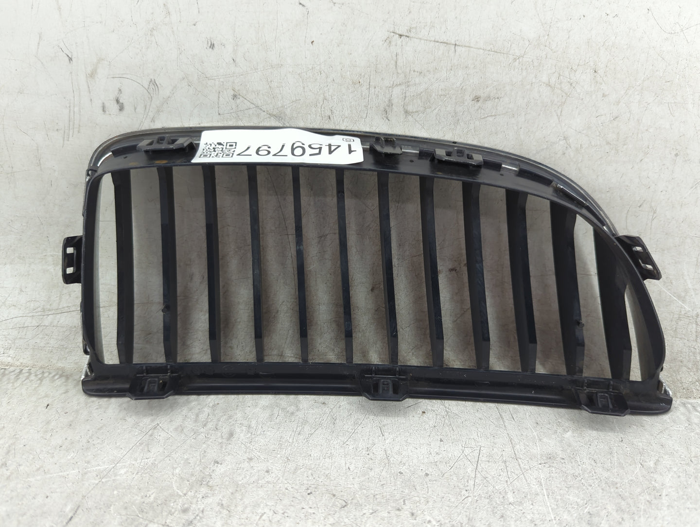 2007-2008 Bmw 328i Front Grille Bumper Not Included 1459797 - Oemusedautoparts1.com