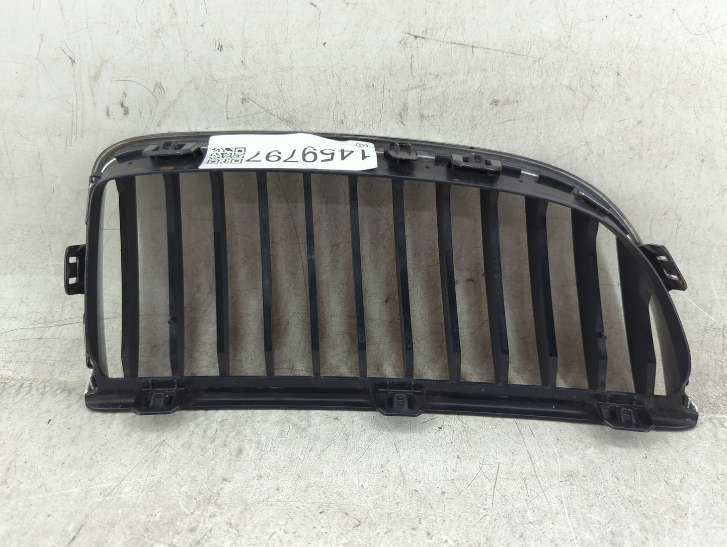 2007-2008 Bmw 328i Front Grille Bumper Not Included 1459797 - Oemusedautoparts1.com