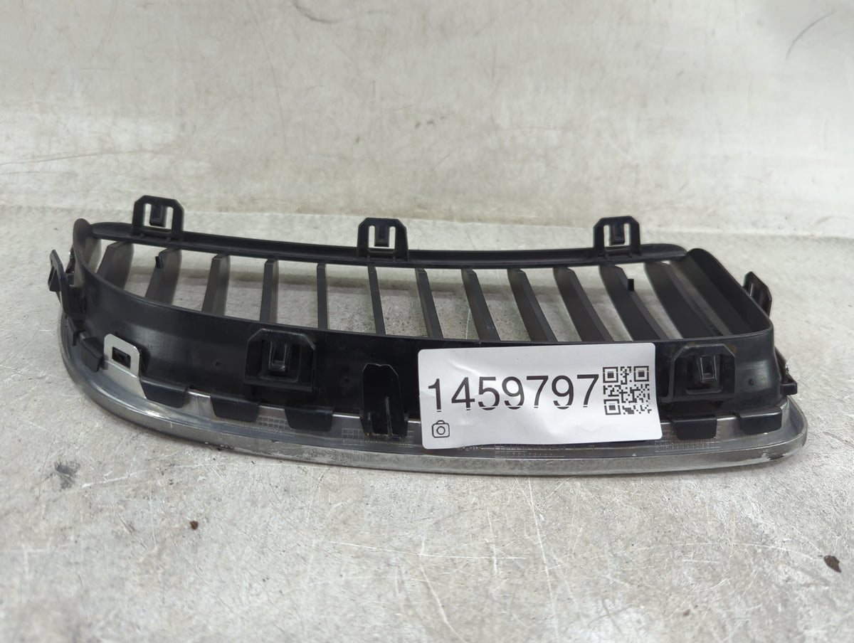 2007-2008 Bmw 328i Front Grille Bumper Not Included 1459797 - Oemusedautoparts1.com