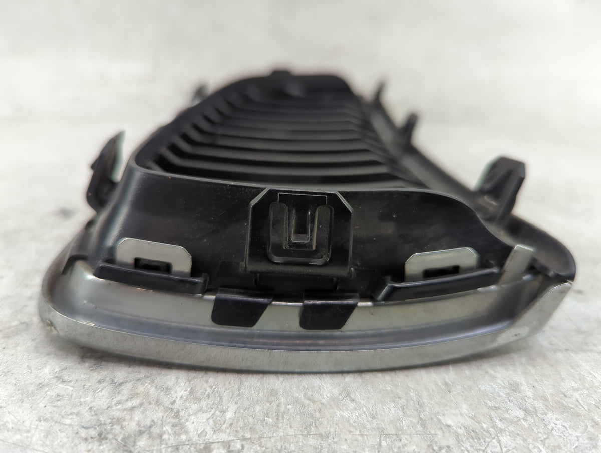 2007-2008 Bmw 328i Front Grille Bumper Not Included 1459810 - Oemusedautoparts1.com