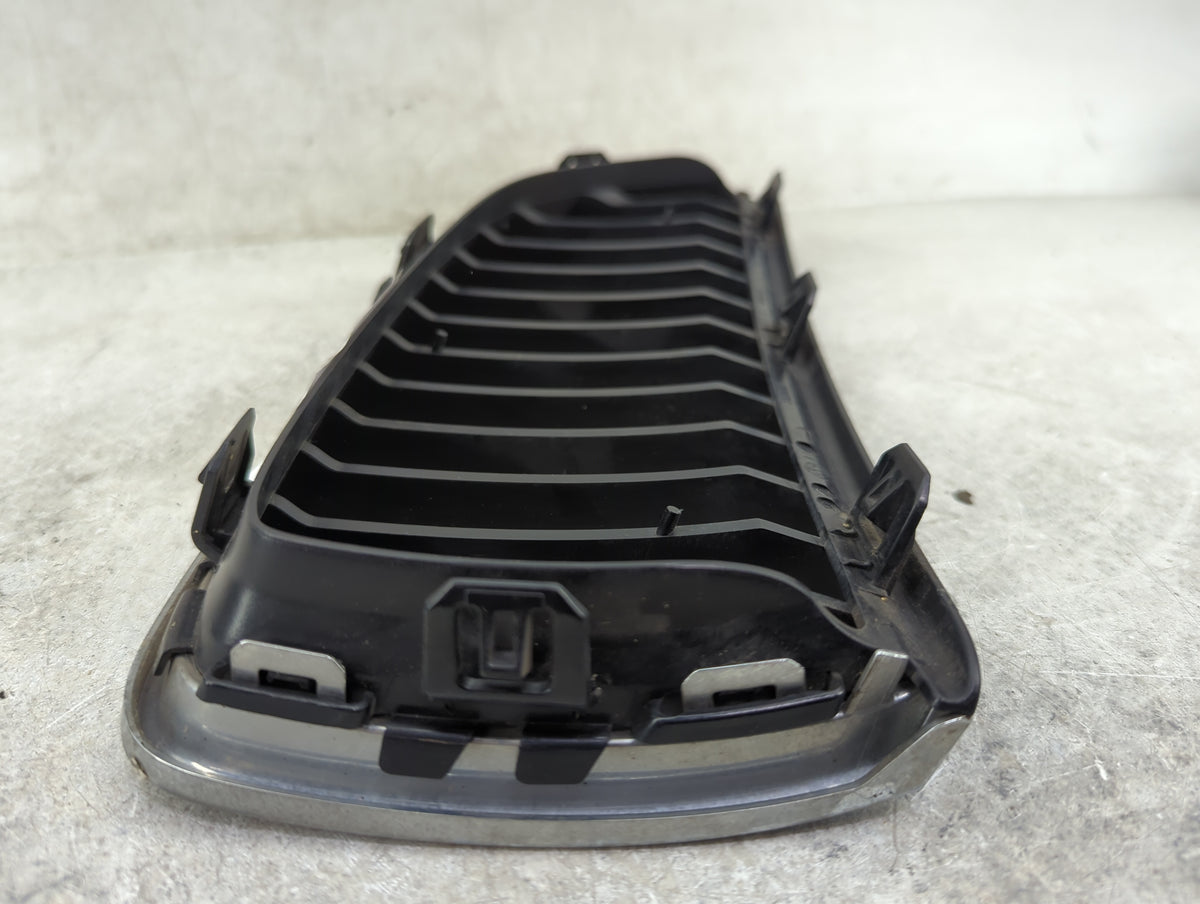 2007-2008 Bmw 328i Front Grille Bumper Not Included 1459810 - Oemusedautoparts1.com