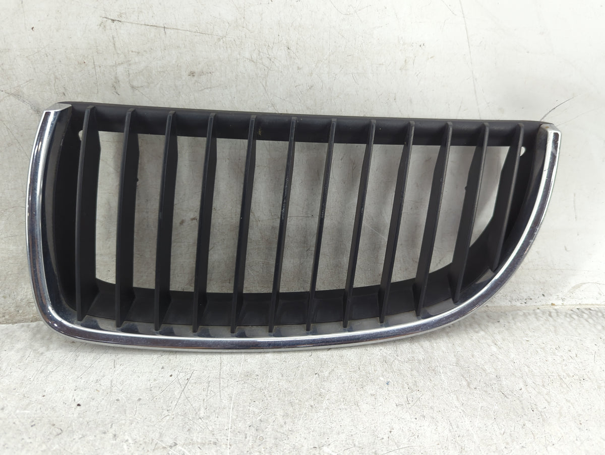 2007-2008 Bmw 328i Front Grille Bumper Not Included 1459827 - Oemusedautoparts1.com