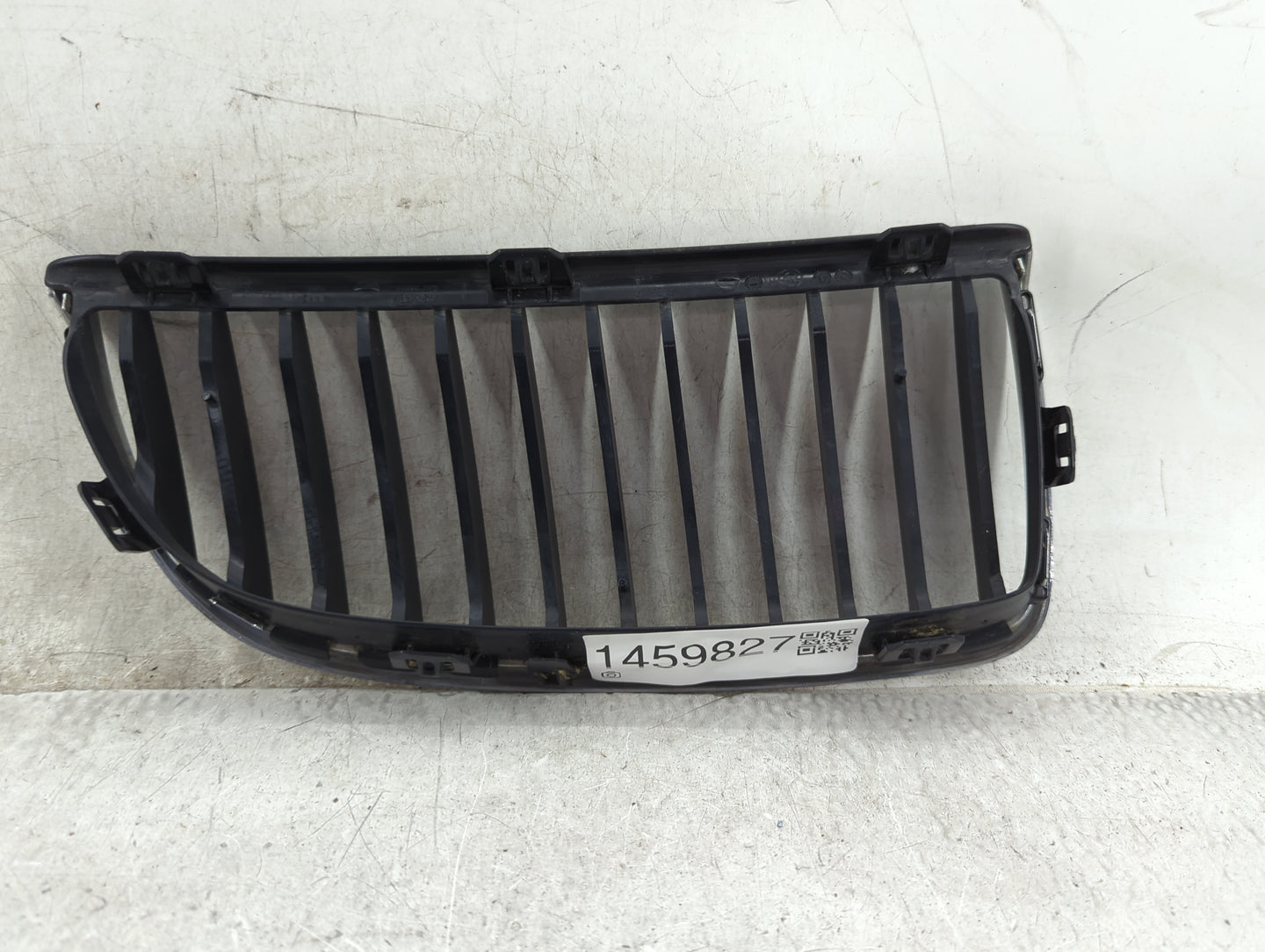 2007-2008 Bmw 328i Front Grille Bumper Not Included 1459827 - Oemusedautoparts1.com
