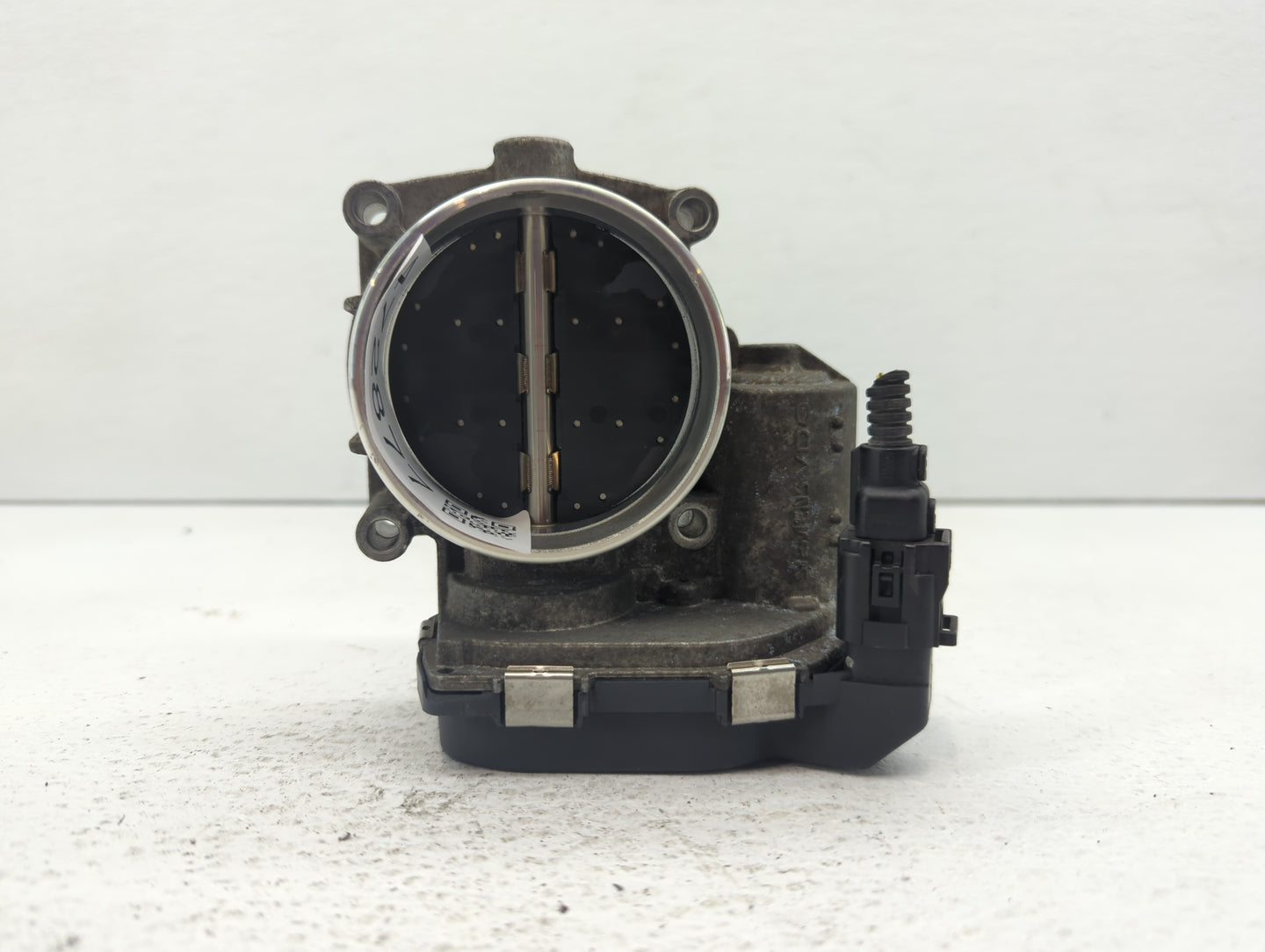 2007-2013 Bmw 328i Throttle Body P/N:1354 7556118 01 1354 7556118-04, 1354 7556118-03 Fits Fits 2007 2008 2009 2010 2011 201