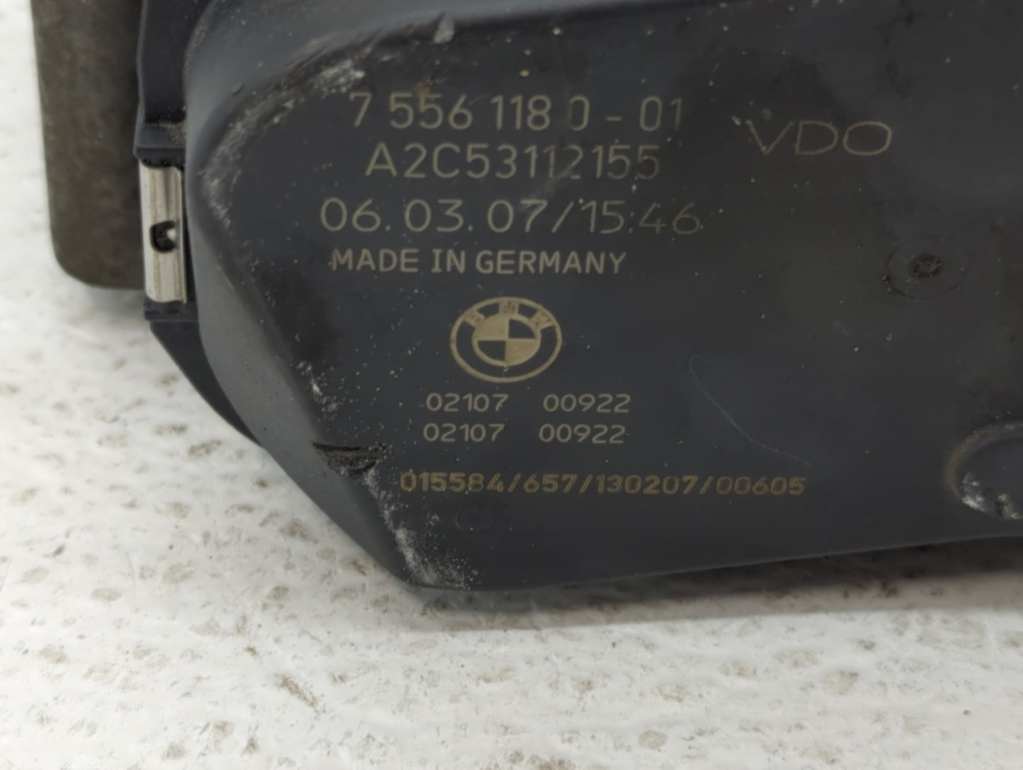 2007-2013 Bmw 328i Throttle Body P/N:7 556 118 1354 7556118-04, 1354 7556118-03 Fits Fits 2007 2008 2009 2010 2011 2012 2013