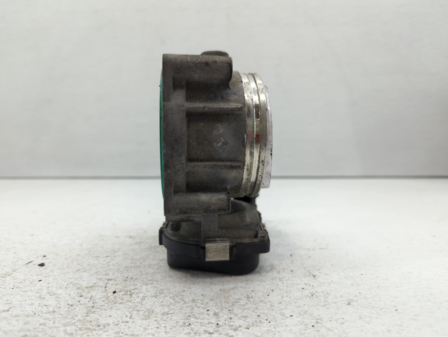 2007-2013 Bmw 328i Throttle Body P/N:656 118 0 Fits Fits 2007 2008 2009 2010 2011 2012 2013 OEM Used Auto Parts - Oemusedaut