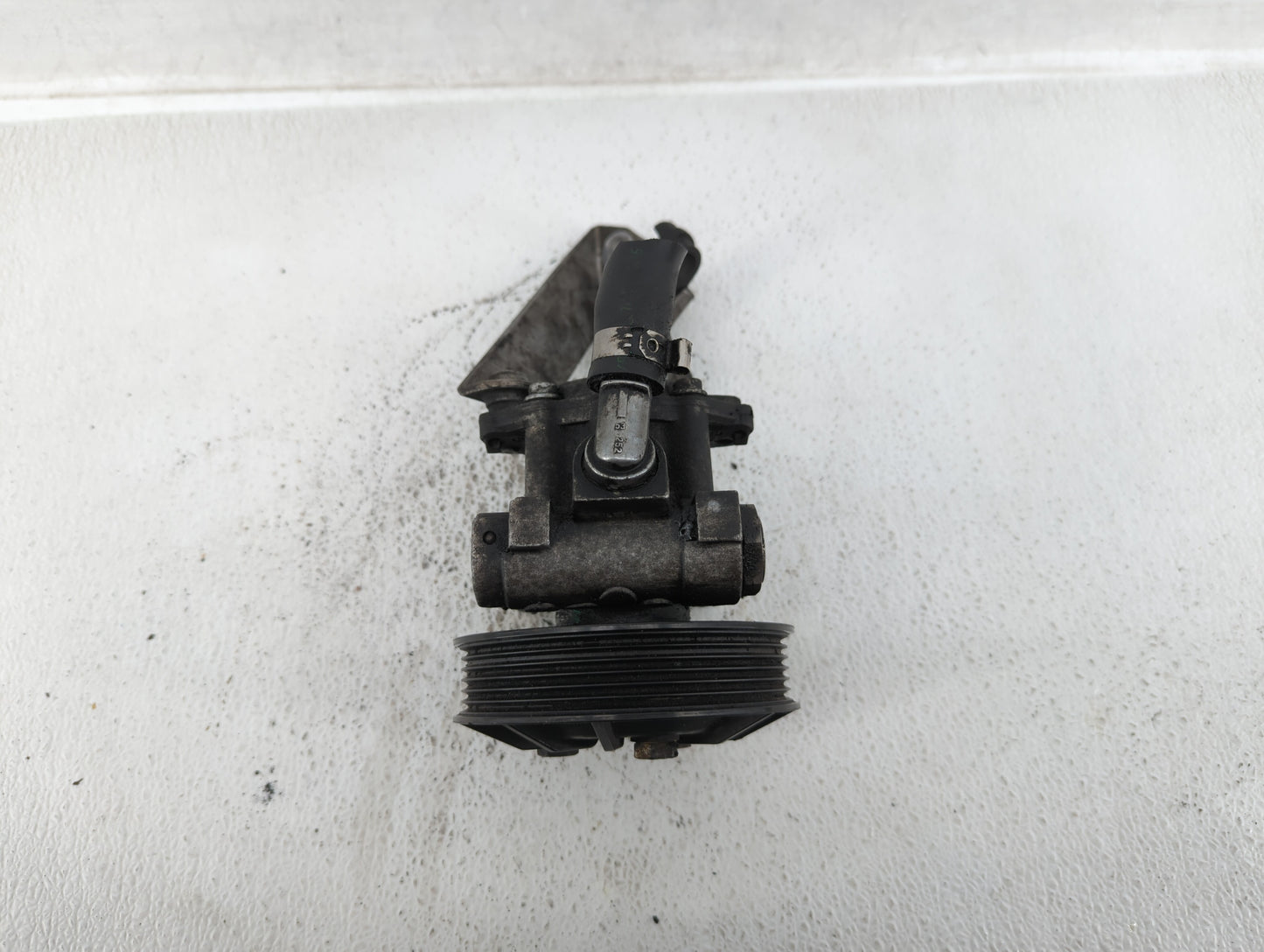 2007-2011 Bmw 328i Car Starter Motor Solenoid OEM Fits Fits 2005 2006 2007 2008 2009 2010 2011 OEM Used Auto Parts - Oemused