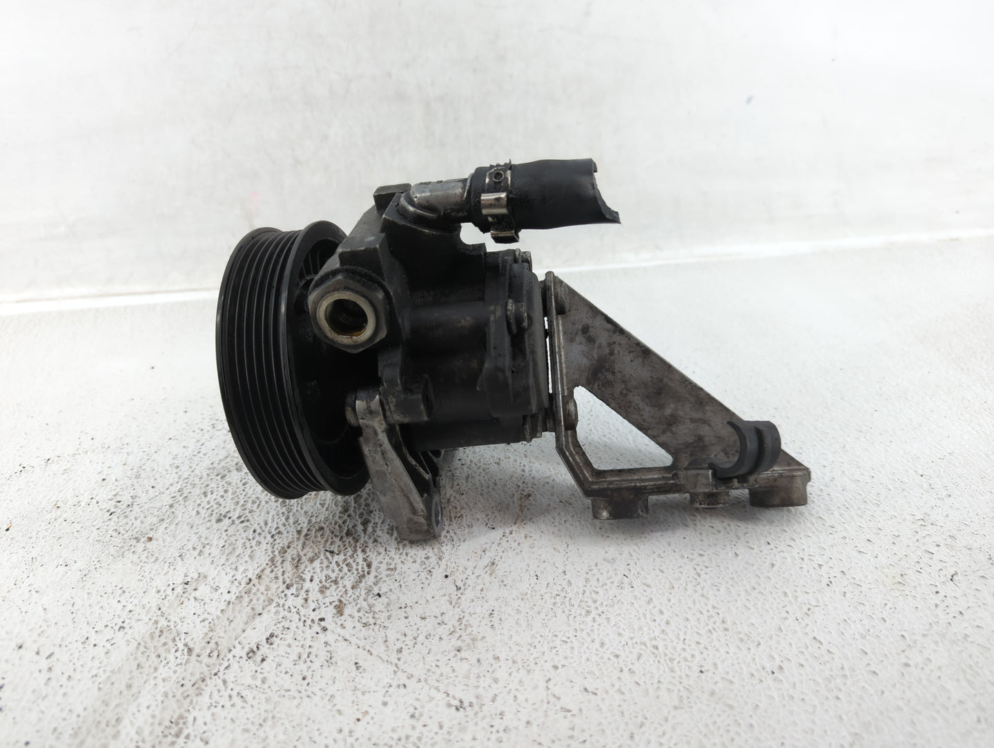 2007-2011 Bmw 328i Car Starter Motor Solenoid OEM Fits Fits 2005 2006 2007 2008 2009 2010 2011 OEM Used Auto Parts - Oemused