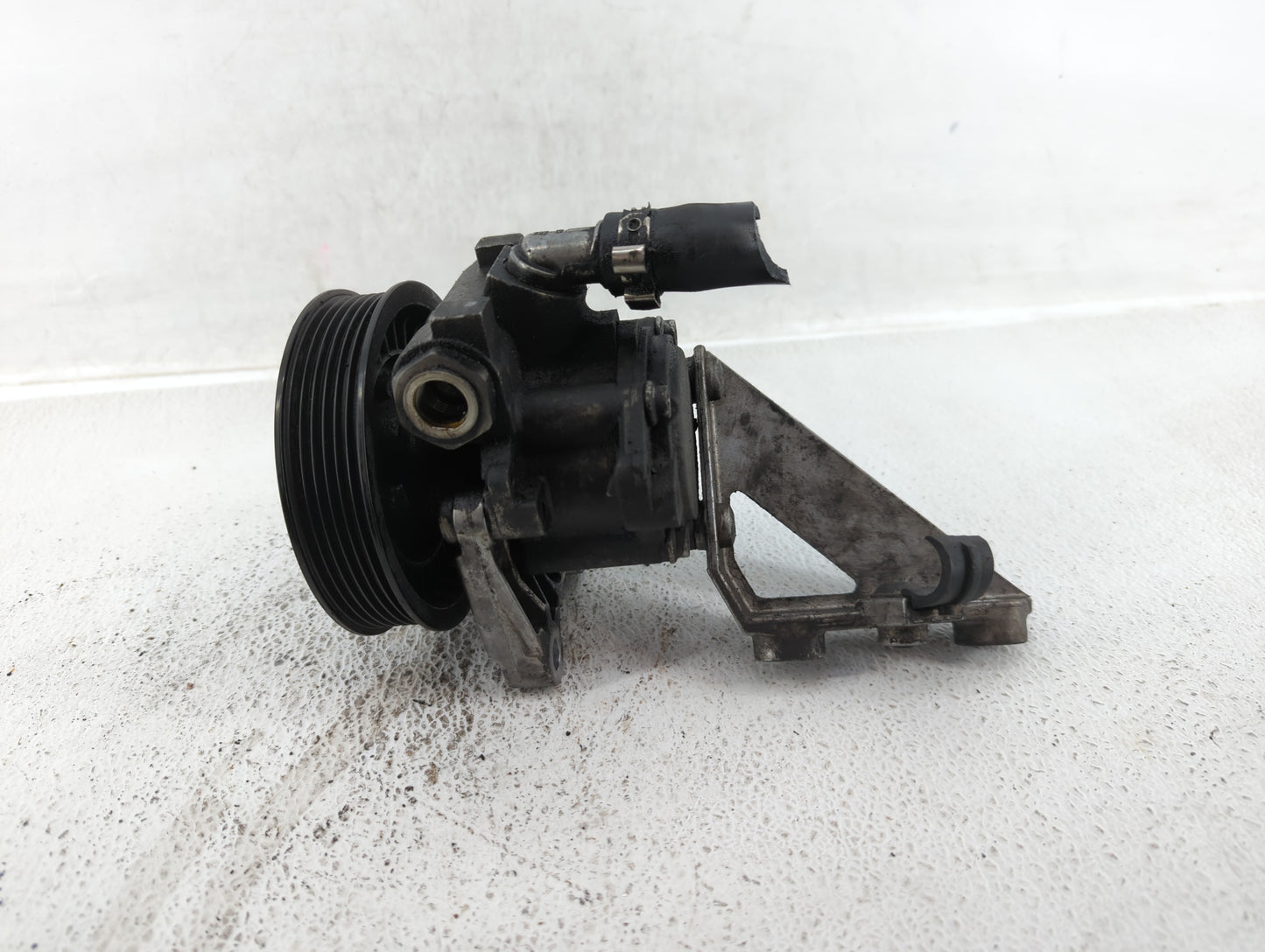 2007-2011 Bmw 328i Car Starter Motor Solenoid OEM Fits Fits 2005 2006 2007 2008 2009 2010 2011 OEM Used Auto Parts - Oemused