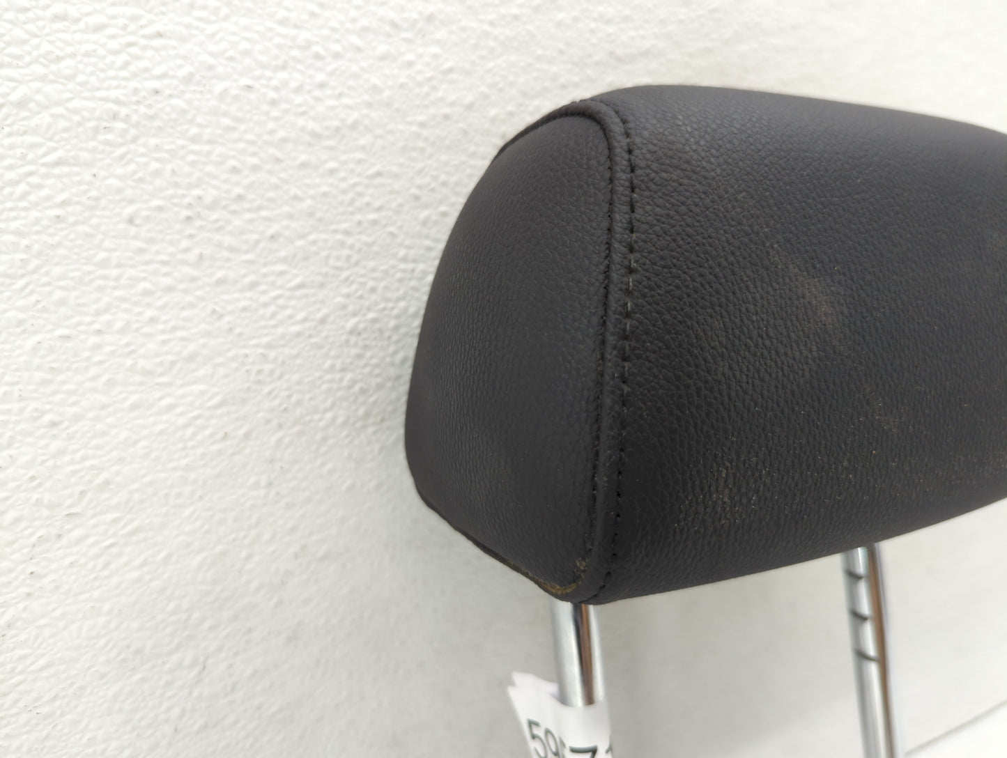 2007-2013 Bmw 328i Headrest Head Rest Front Driver Passenger Seat Black - Oemusedautoparts1.com
