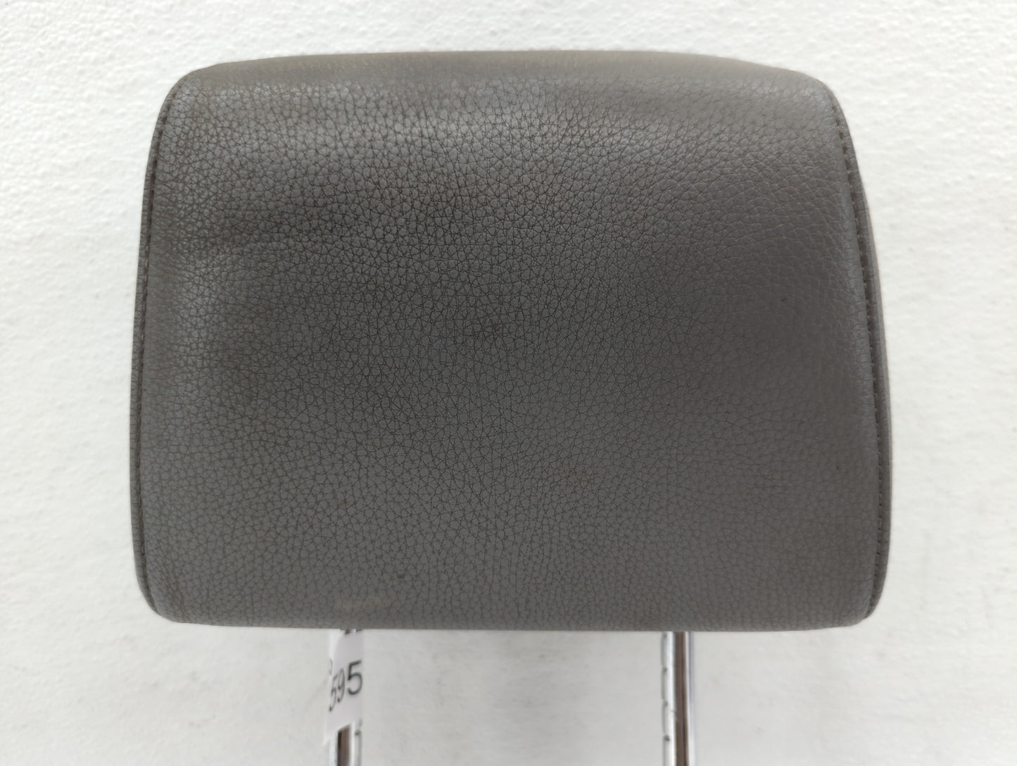2007-2013 Bmw 328i Headrest Head Rest Rear Seat Fits Fits 2007 2008 2009 2010 2011 2012 2013 OEM Used Auto Parts - Oemusedau