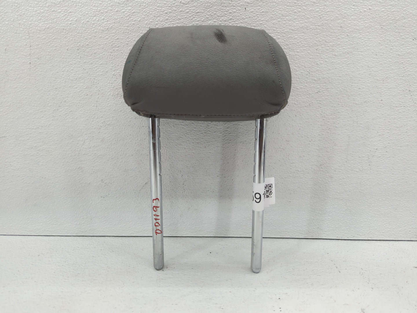 2007-2013 Bmw 328i Headrest Head Rest Front Driver Passenger Seat Fits Fits 2007 2008 2009 2010 2011 2012 2013 OEM Used Auto