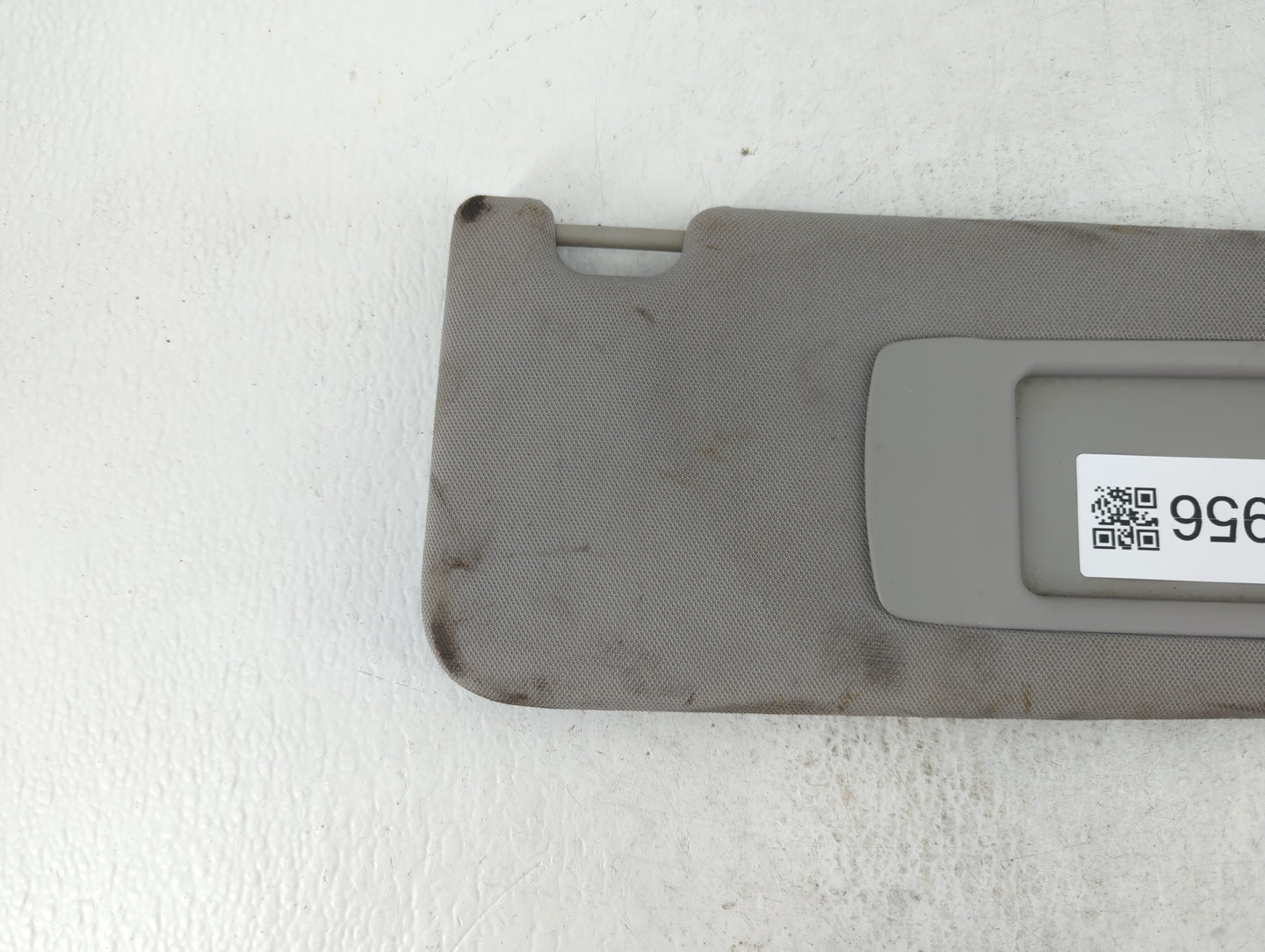 2007-2011 Bmw 328i Sun Visor Shade Replacement Passenger Right Mirror Fits OEM Used Auto Parts - Oemusedautoparts1.com
