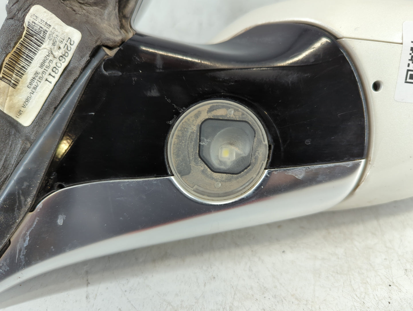 2007-2008 Bmw 328i Passenger Side View Mirror - Right Door Mirror OEM Used - Oemusedautoparts1.com