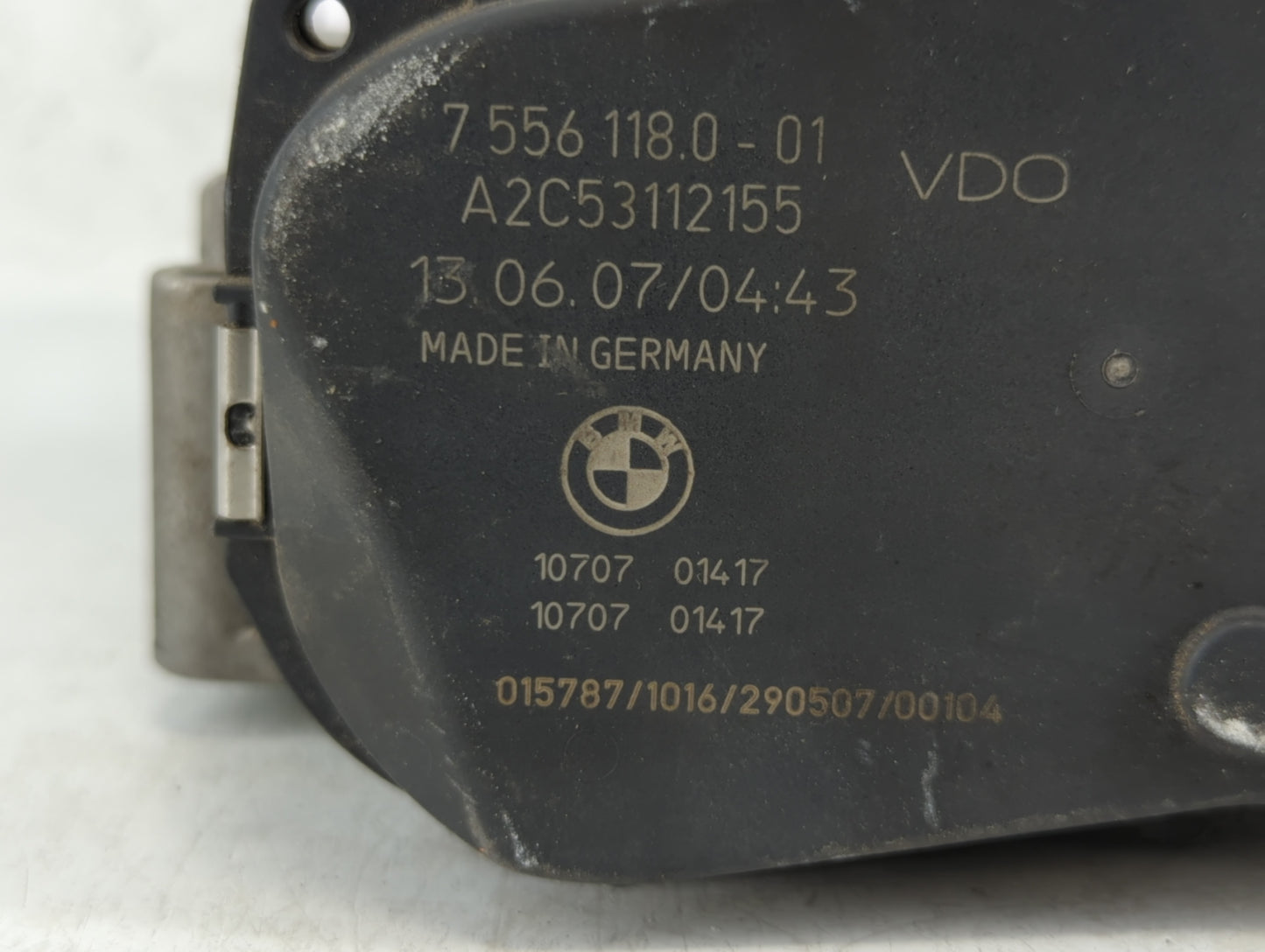 2007-2013 Bmw 328i Throttle Body P/N:A2C53112155 7 556 1180-01 Fits Fits 2007 2008 2009 2010 2011 2012 2013 OEM Used Auto Pa