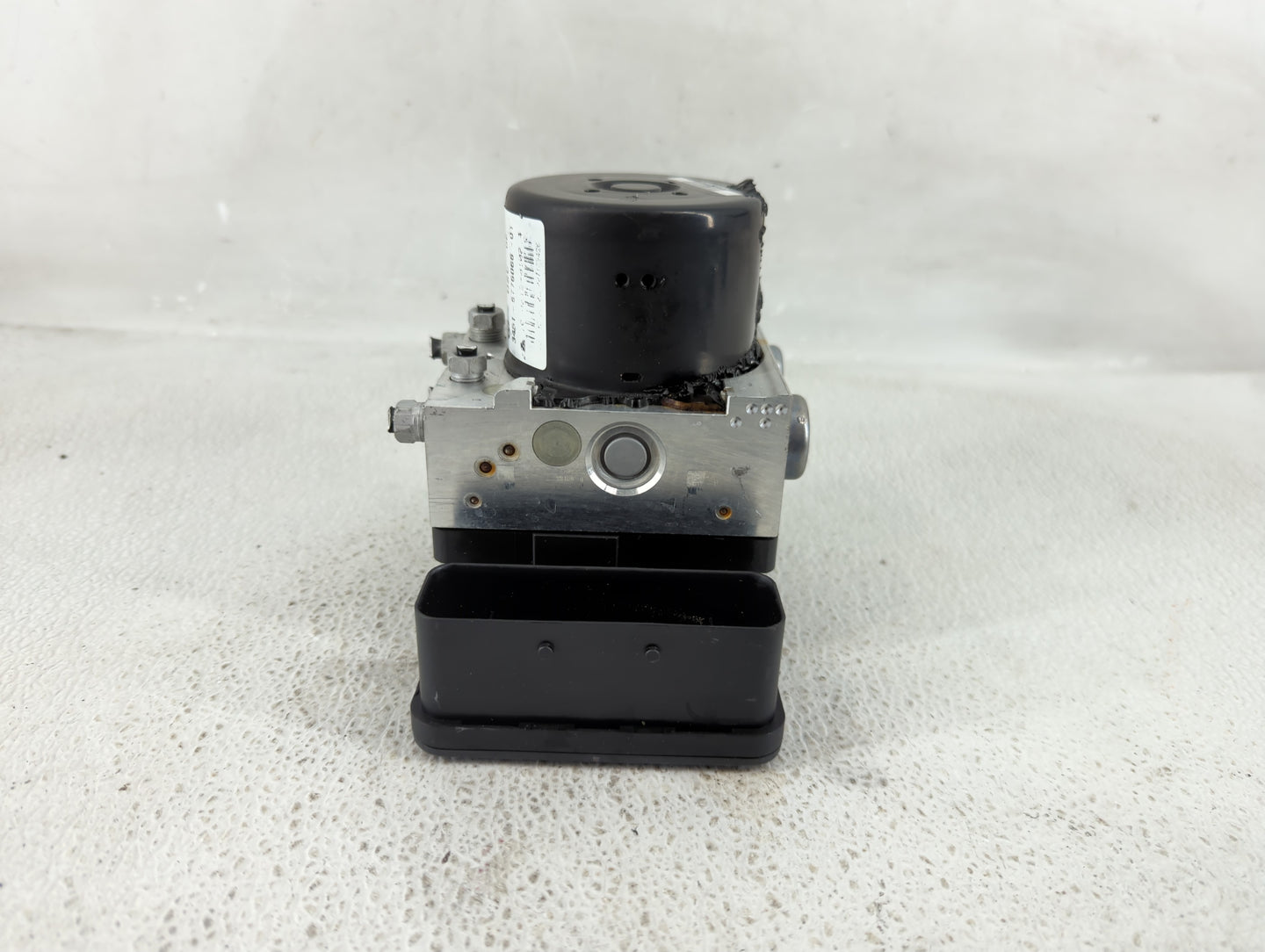 2007 Bmw 335i ABS Pump Control Module Replacement P/N:3451-6776066-01 Fits OEM Used Auto Parts - Oemusedautoparts1.com