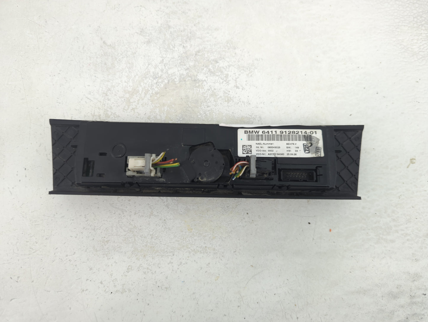 2007 Bmw 335i Climate Control Module Temperature AC/Heater Replacement P/N:6411 9128214-01 Fits Fits 2002 2003 2004 2005 OEM