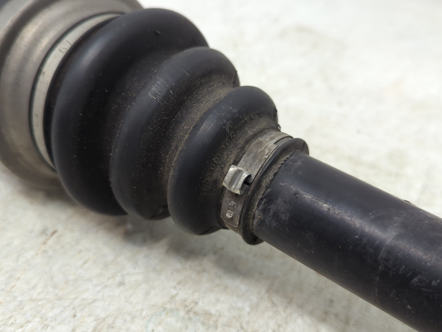 2007-2007 Bmw 335i Axle Shaft Front Passenger Cv C/v - Oemusedautoparts1.com