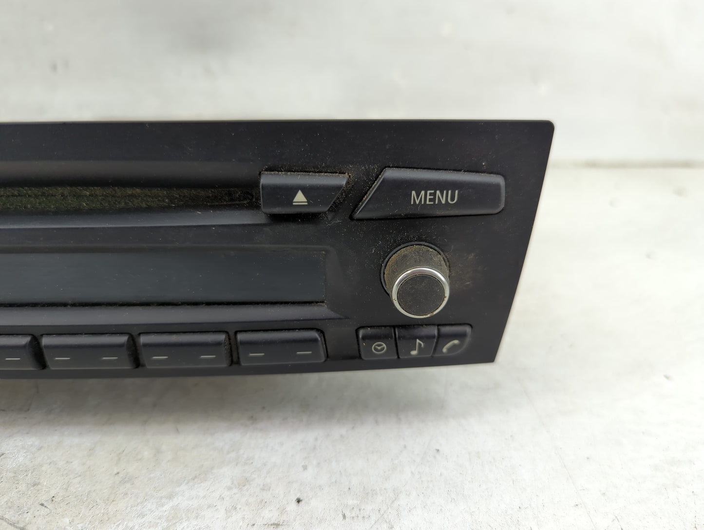 2007 Bmw 335i Radio AM FM Cd Player Receiver Replacement P/N:9132216 Fits OEM Used Auto Parts - Oemusedautoparts1.com