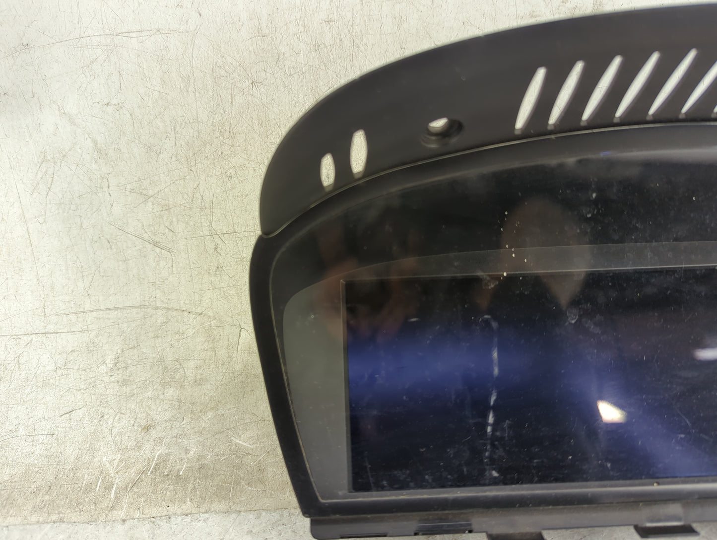 2007-2008 Bmw 335i Information Display Screen - Oemusedautoparts1.com