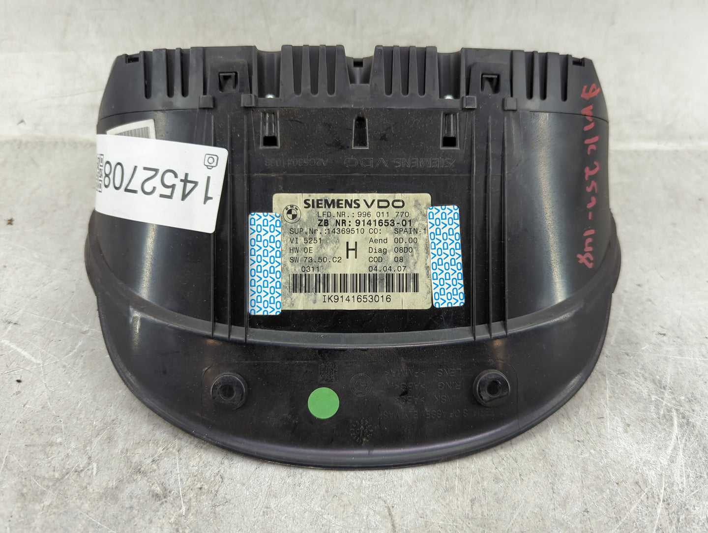 2007-2011 Bmw 335i Instrument Cluster Speedometer Gauges P/N:996 011 770 9141653-01 Miles: Fits Fits 2007 2008 2009 2010 201