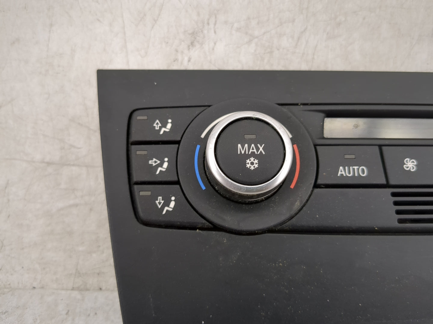 2007-2009 Bmw 335i Climate Control Module Temperature AC/Heater Replacement P/N:9147299-01 Fits Fits 2007 2008 2009 OEM Used