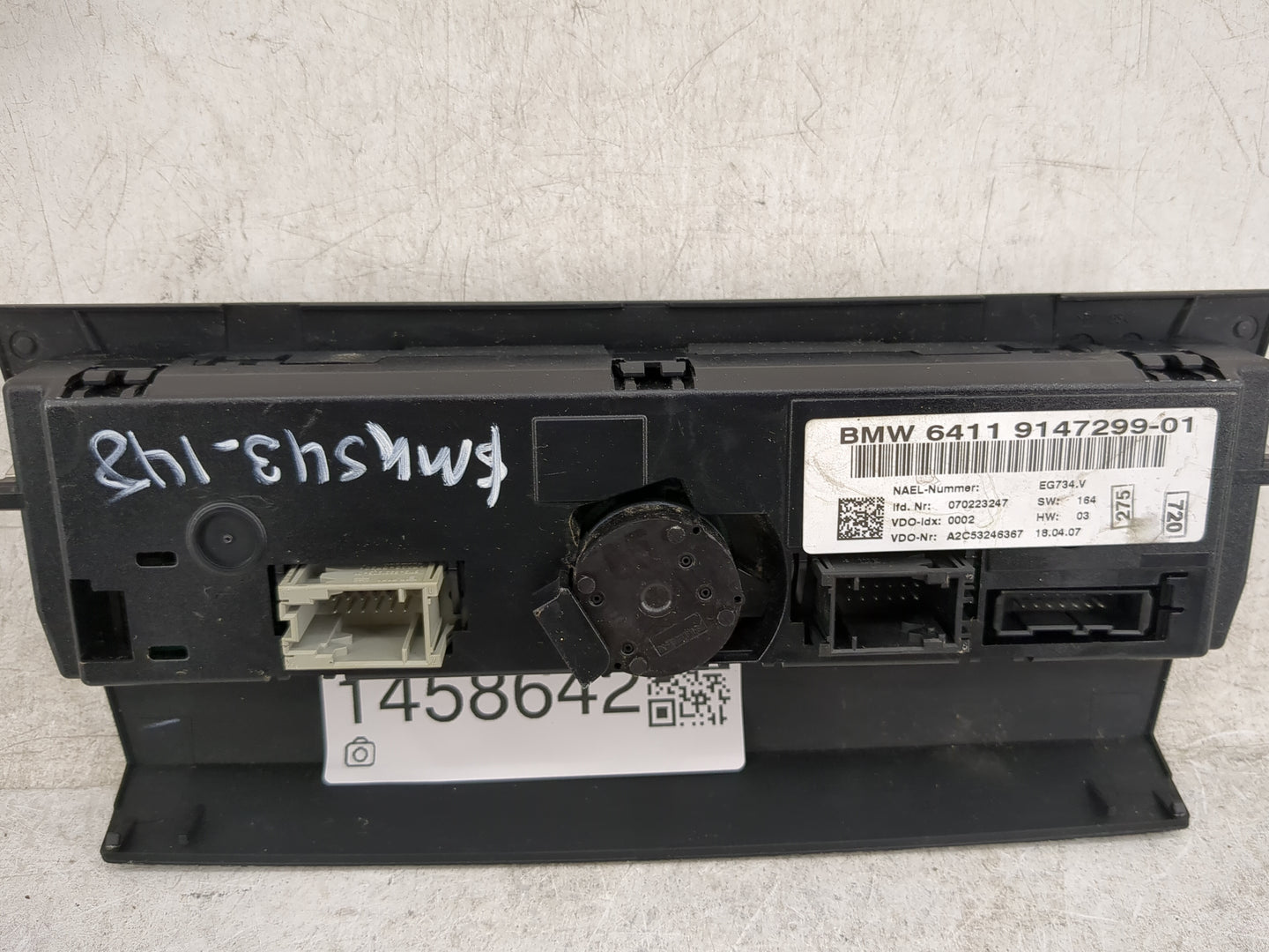 2007-2009 Bmw 335i Climate Control Module Temperature AC/Heater Replacement P/N:9147299-01 Fits Fits 2007 2008 2009 OEM Used