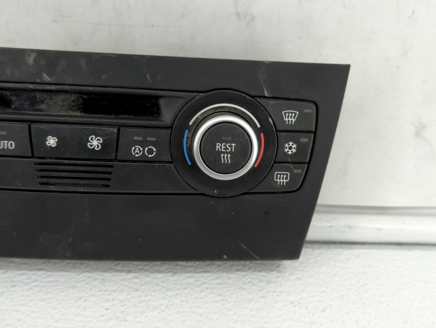 2007-2009 Bmw 335i Climate Control Module Temperature AC/Heater Replacement P/N:6411 9128214 6411 9182287-01 Fits OEM Used A
