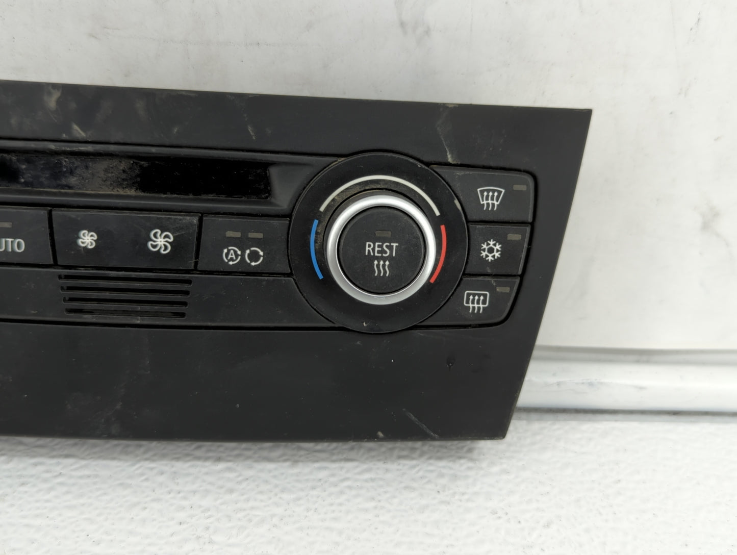 2007-2009 Bmw 335i Climate Control Module Temperature AC/Heater Replacement P/N:6411 9128214 6411 9182287-01 Fits OEM Used A
