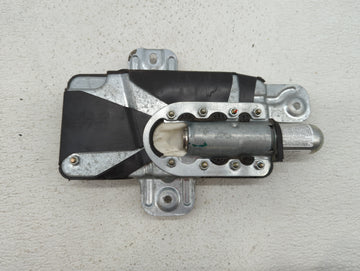 2007-2013 Bmw 335i Air Bag Driver Left Knee OEM P/N:BAM-PT1-0614 Fits Fits 2007 2008 2009 2010 2011 2012 2013 OEM Used Auto 