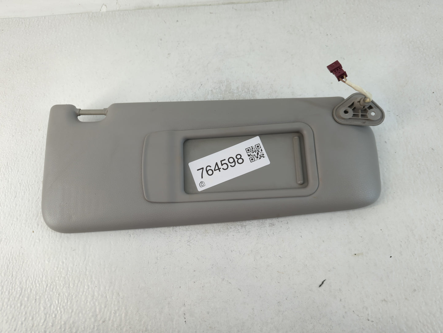 2007-2013 Bmw 335i Sun Visor Shade Replacement Passenger Right Mirror Fits Fits 2007 2008 2009 2010 2011 2012 2013 OEM Used 